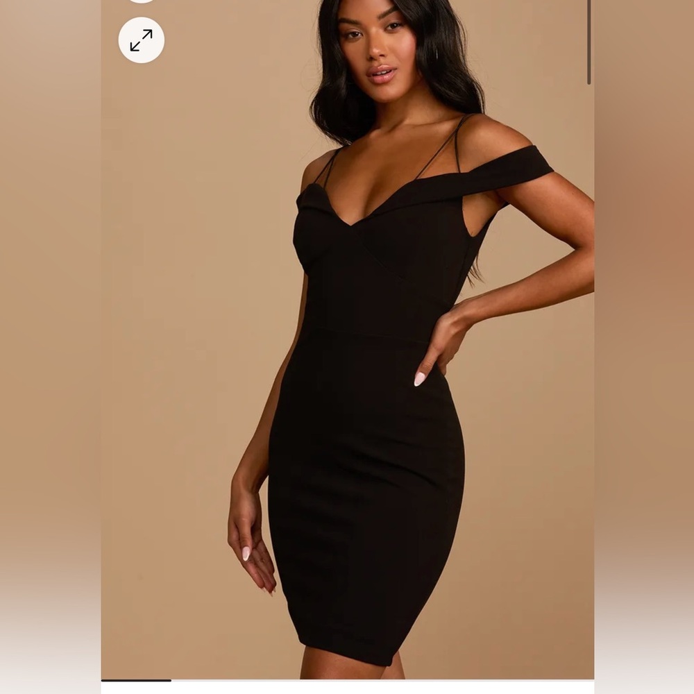 NWT Lulus Black Bodycon Dress